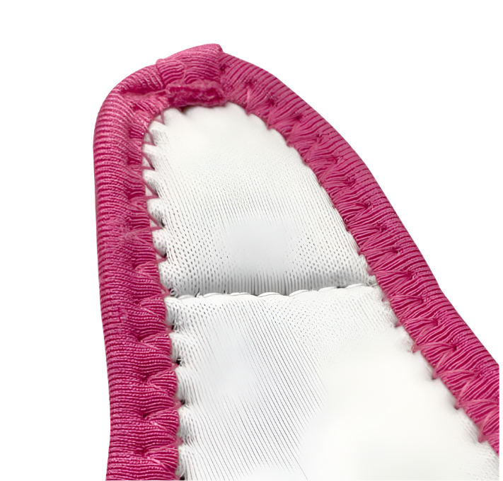 Baby Bib 's (Neoprene - Pink)
