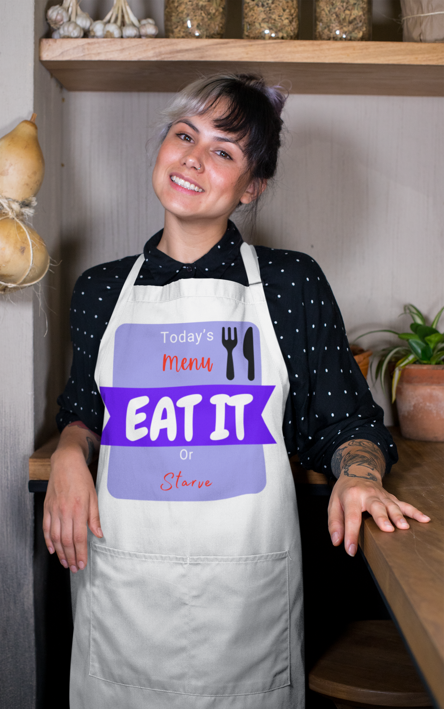 Aprons - White With Pockets